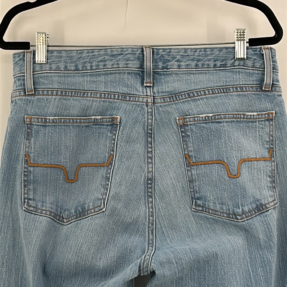 Women's Blue Flared Jeans - Picture 9 of 10